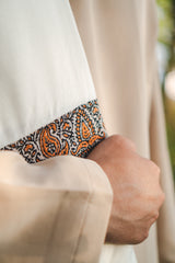 White Border Shawl